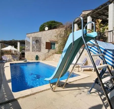 Sant Eloi Sleeps 8 Pool Villa Lloret de Mar